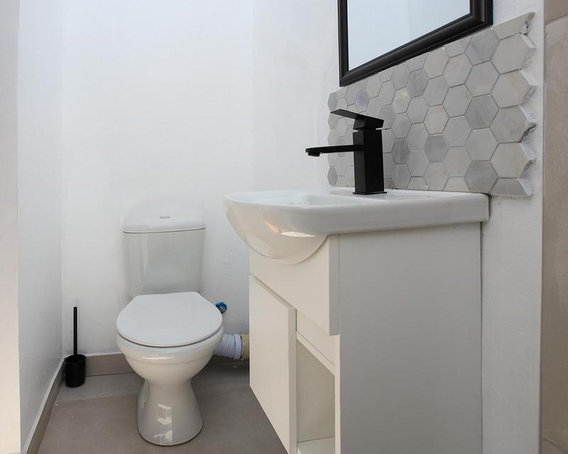 To Let 0 Bedroom Property for Rent in Rosebank Western Cape